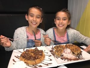 Maria & Maya